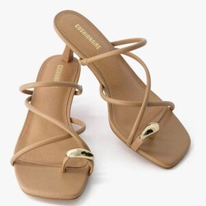 CUSHIONAIRE Maui Women’s Strappy Toe-Ring Slip On Kitten Heel 10